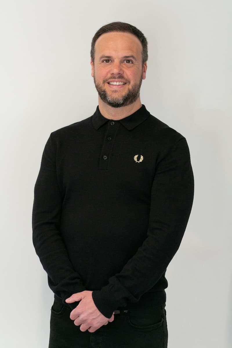 James Bending